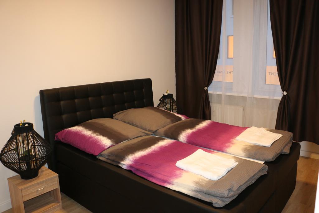 Apartment Center *