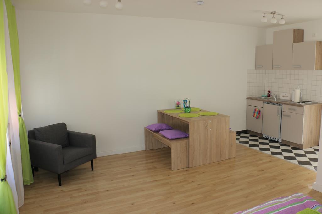 Apartment Center *